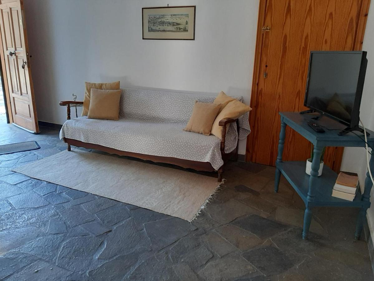 Appartement Σπίτι Σε Ελαιώνα, House In An Olive Grove à Ária Extérieur photo